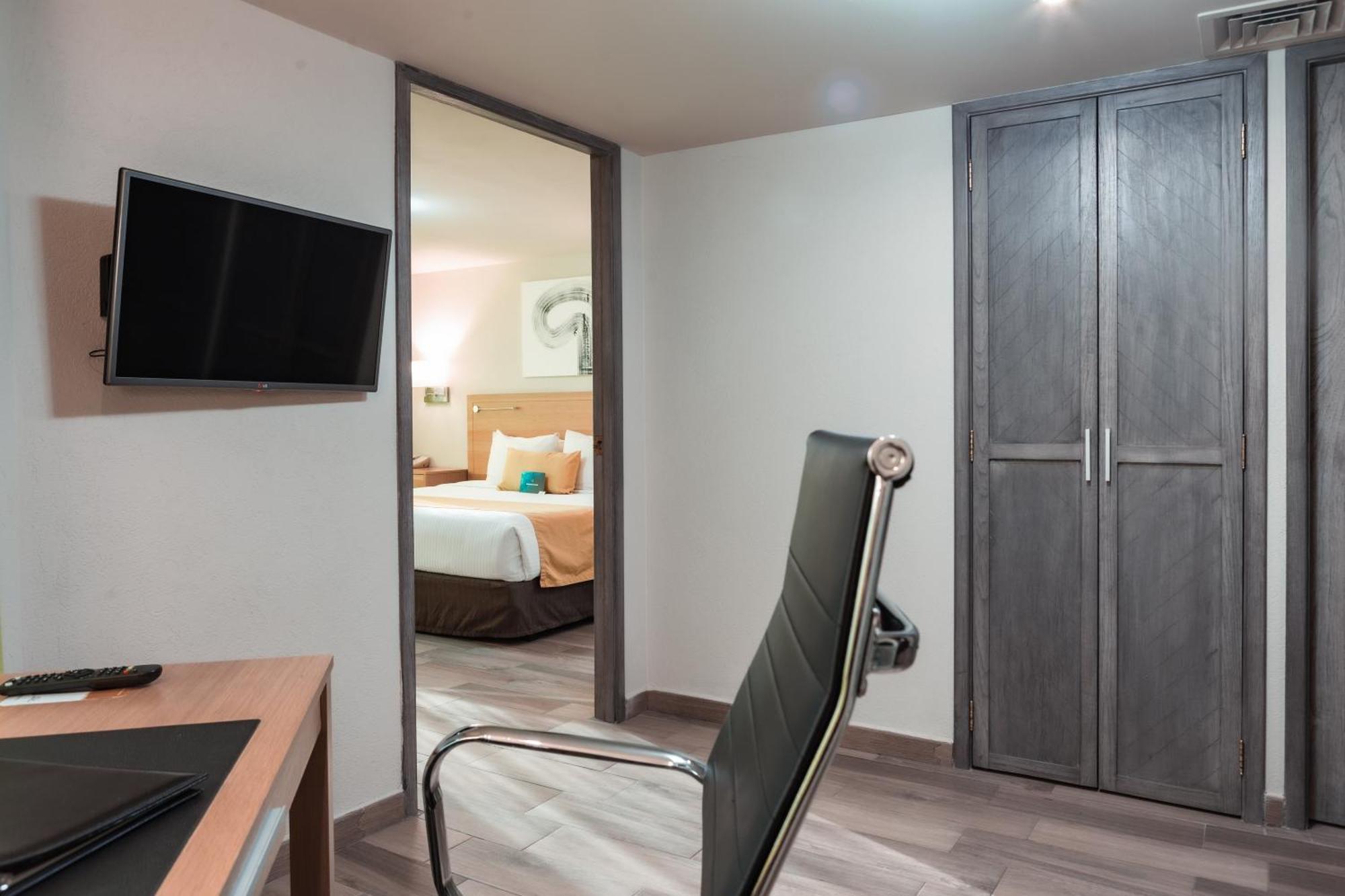 Hotel La Joya Pachuca Exterior foto Suite